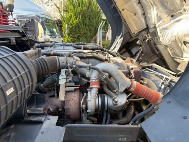 いすゞ ギガ 大型 平ボディ（クレーン付） QKG-CYZ77BM(103730) 25枚目