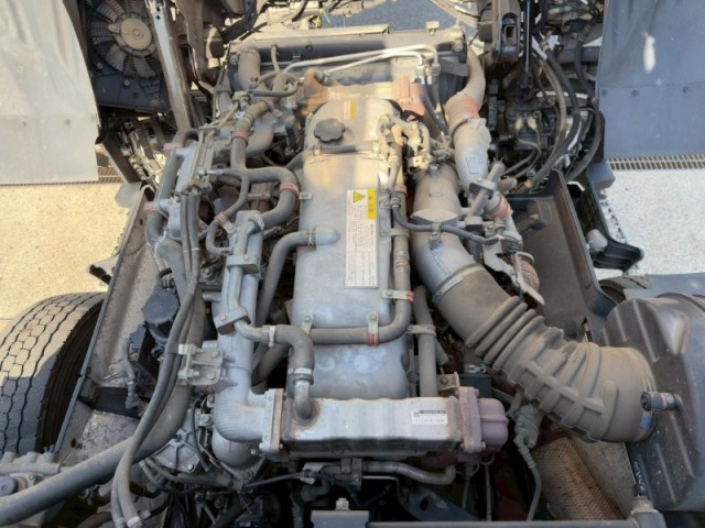 いすゞ ギガ 大型 平ボディ（クレーン付） QKG-CYZ77BM(103730) 26枚目