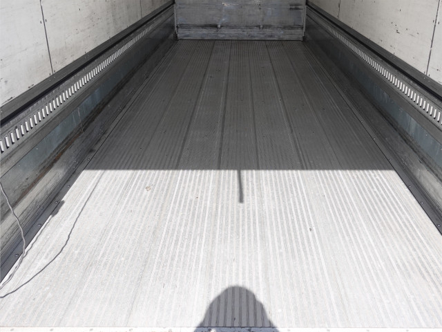 いすゞ フォワード 中型 ウィング TKG-FRR90S2(103733) 20枚目