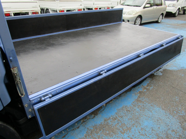 日産自動車 アトラス 小型 平ボディ CBF-SQ2F24(103735) 14枚目