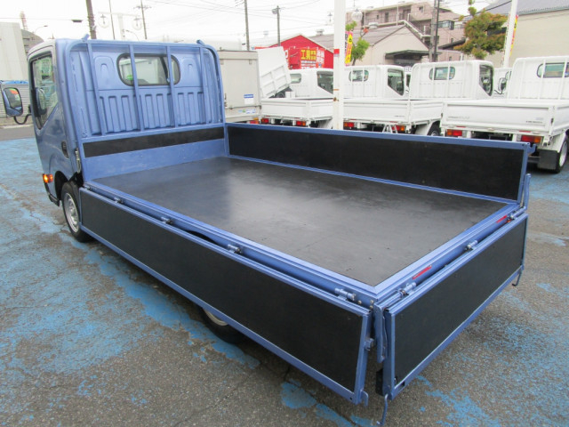 日産自動車 アトラス 小型 平ボディ CBF-SQ2F24(103735) 16枚目