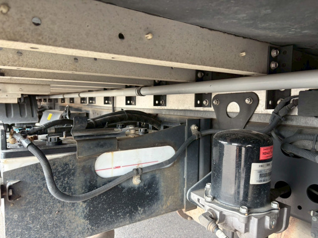 日野 レンジャー 中型 ウィング TKG-FD9JLAA(103736) 28枚目