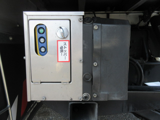 日野 レンジャー 中型 平ボディ TKG-FD7JLAG(103741) 38枚目