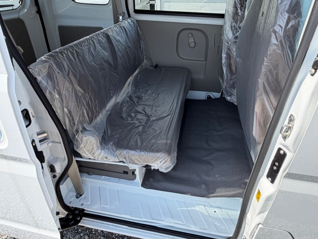 Nissan clipper k Kei van and passenger car 5BD-DR17V(103744) 10枚目