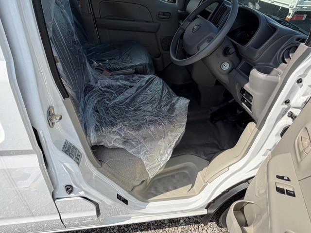 Nissan clipper k Kei van and passenger car 5BD-DR17V(103744) 11枚目