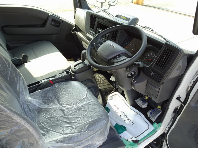 Isuzu elf Small Flat body 2TG-NJR88AF(103745) 4枚目