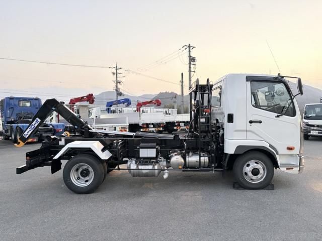 三菱ふそう ファイター 中型 コンテナ専用車 2KG-FK72F(103746) 8枚目