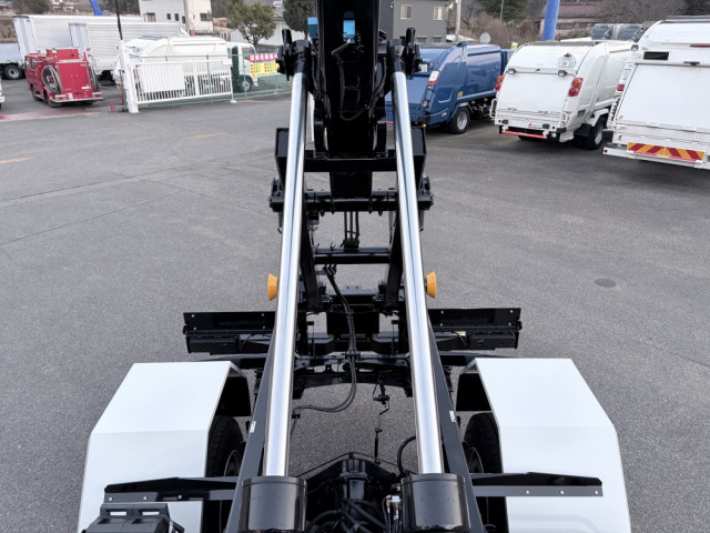 三菱ふそう ファイター 中型 コンテナ専用車 2KG-FK72F(103746) 17枚目