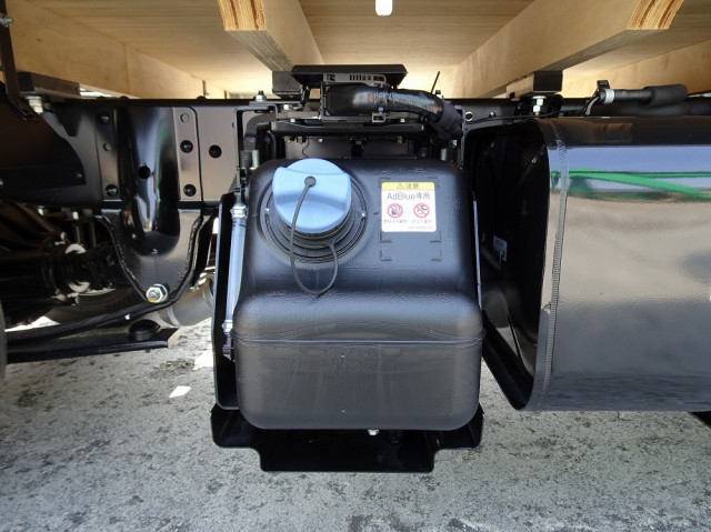 Isuzu elf Small Flat body 2TG-NJR88AF(103745) 31枚目