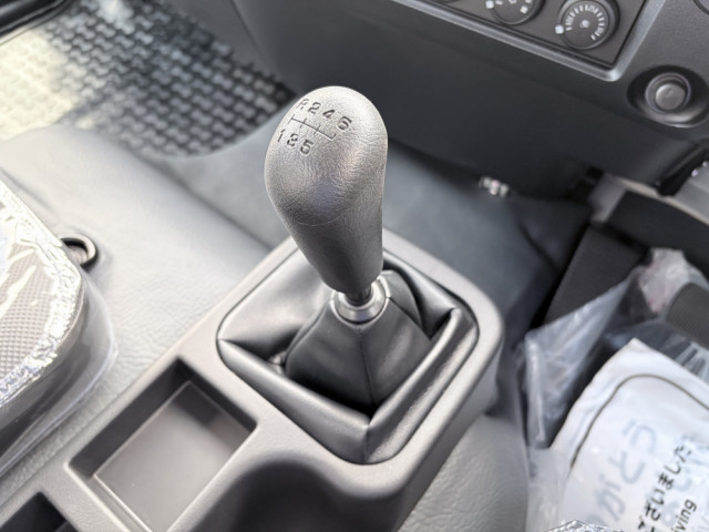 三菱ふそう ファイター 中型 コンテナ専用車 2KG-FK72F(103746) 40枚目