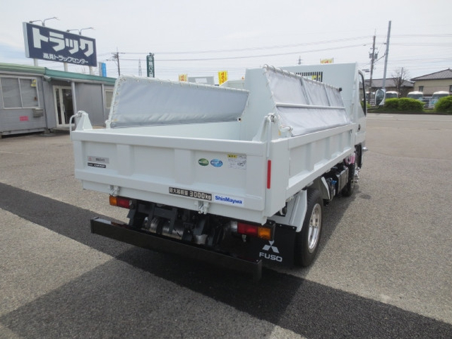 三菱ふそう キャンター 小型 土砂ダンプ 2RG-FBA60(103748) 4枚目