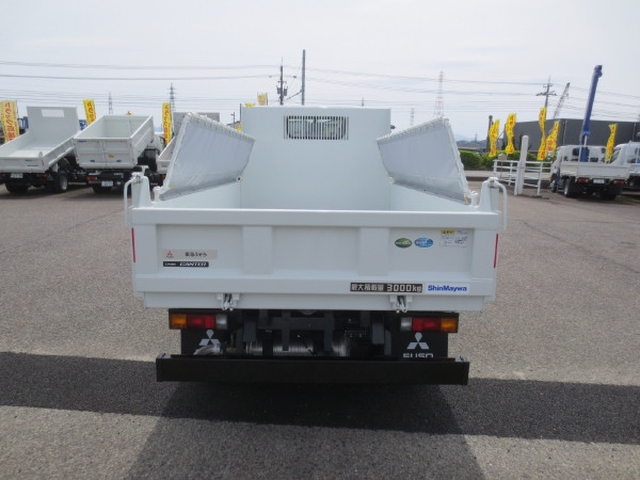 三菱ふそう キャンター 小型 土砂ダンプ 2RG-FBA60(103748) 7枚目