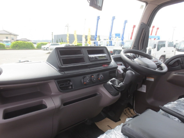 三菱ふそう キャンター 小型 土砂ダンプ 2RG-FBA60(103748) 15枚目