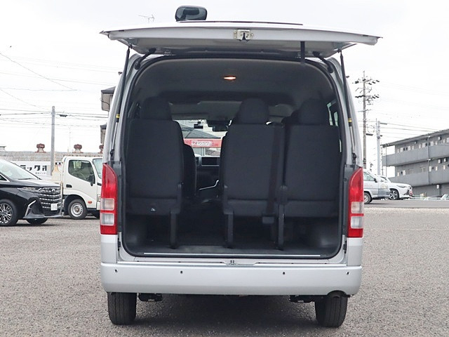 トヨタ ハイエース 小型 バン 3BA-TRH214W(103750) 10枚目