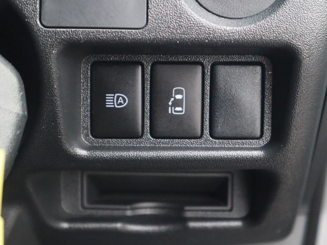 トヨタ ハイエース 小型 バン 3BA-TRH214W(103750) 38枚目