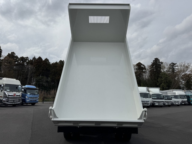 いすゞ フォワード 中型 土砂ダンプ 2RG-FRR90S3(103752) 9枚目