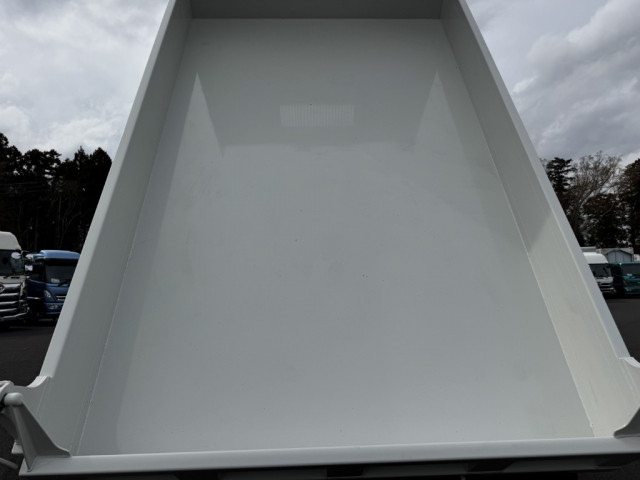 いすゞ フォワード 中型 土砂ダンプ 2RG-FRR90S3(103752) 10枚目