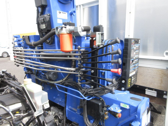 三菱ふそう キャンター 小型 平ボディ（クレーン付） 2PG-FEB80(103751) 35枚目