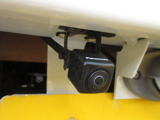 三菱ふそう キャンター 小型 平ボディ（クレーン付） 2PG-FEB80(103751) 50枚目