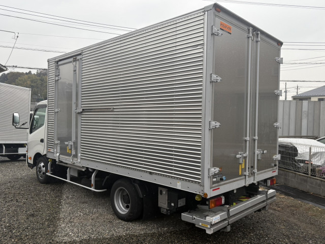 日野 デュトロ 小型 バン 2KG-XZU712M(103755) 3枚目