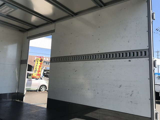 日野 デュトロ 小型 バン 2RG-XZU605M(103756) 18枚目