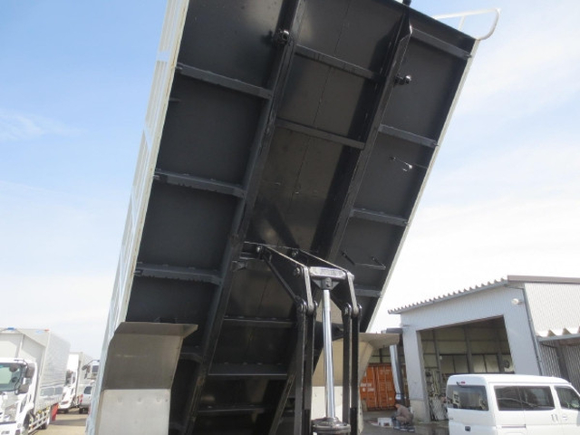 三菱ふそう ファイター 中型 土砂ダンプ 2KG-FK72F(103757) 12枚目