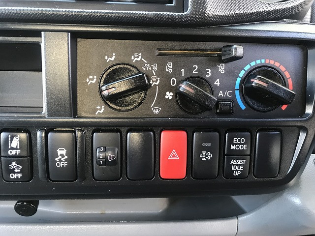 日野 デュトロ 小型 バン 2RG-XZU605M(103756) 31枚目