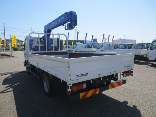 日野 デュトロ 小型 平ボディ（クレーン付） 2KG-XZU712M(103758) 5枚目