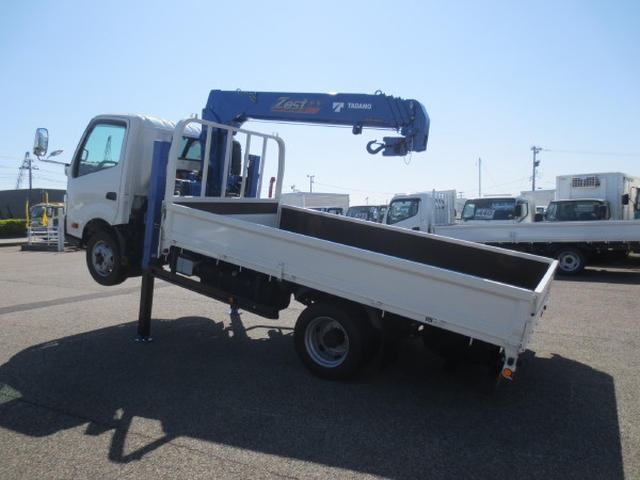 日野 デュトロ 小型 平ボディ（クレーン付） 2KG-XZU712M(103758) 11枚目
