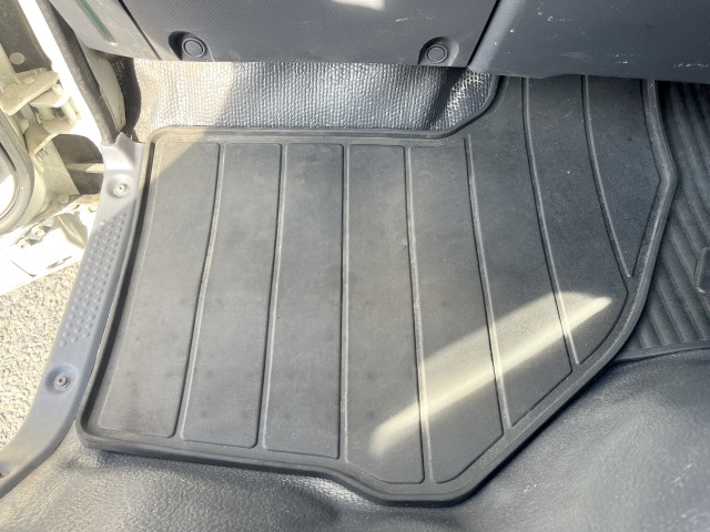 日産自動車 アトラス 小型 平ボディ 2RG-AHR88A(103759) 25枚目