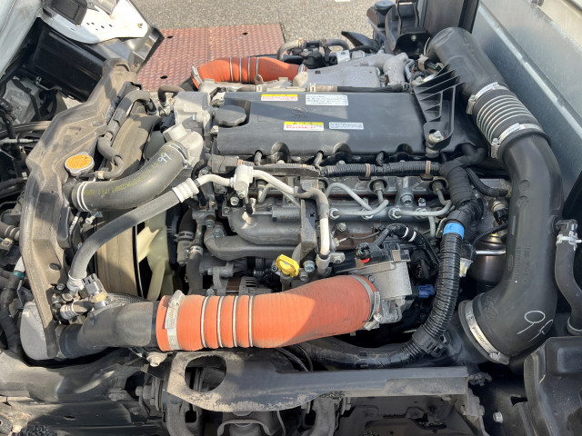 日産自動車 アトラス 小型 平ボディ 2RG-AHR88A(103759) 31枚目