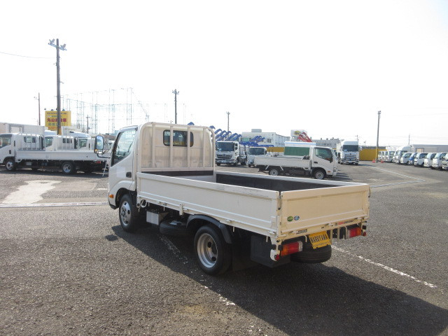 日野 デュトロ 小型 平ボディ 2RG-XZC605M(103761) 3枚目