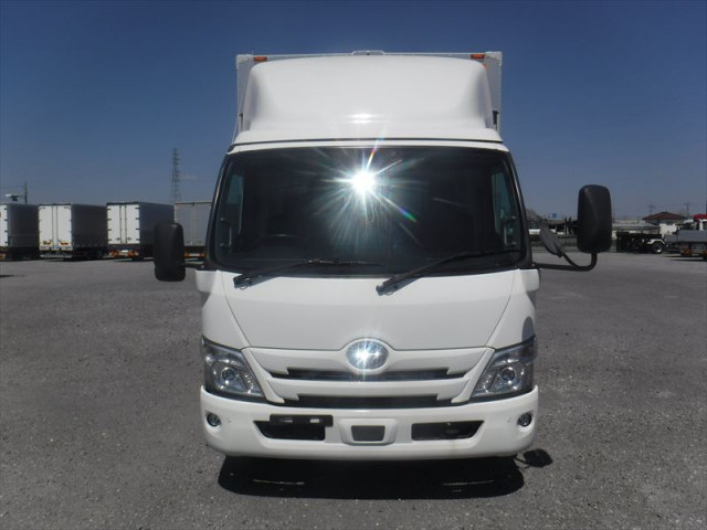 日野 デュトロ 小型 ウィング 2RG-XZU710M(103762) 3枚目