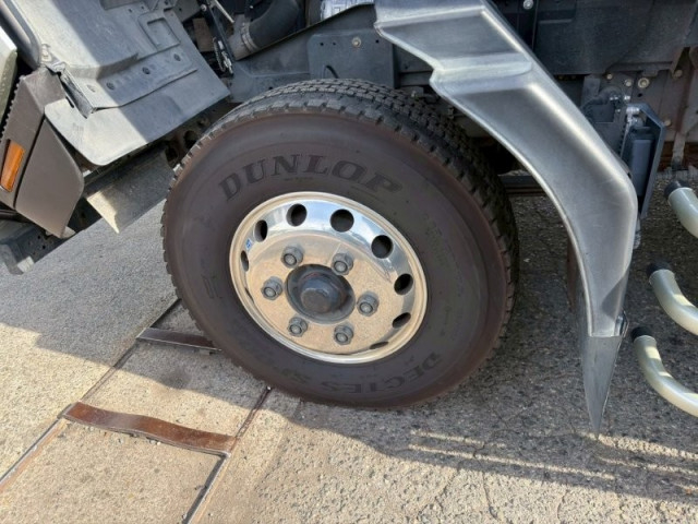 いすゞ フォワード 増トン 冷蔵冷凍バン 2RG-FSR90T2(103764) 20枚目