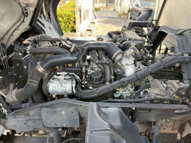 いすゞ フォワード 増トン 冷蔵冷凍バン 2RG-FSR90T2(103764) 22枚目