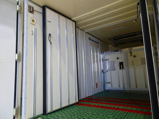 Hino dutro Small Freezer box_body 2RG-XZC645M(103765) 25枚目