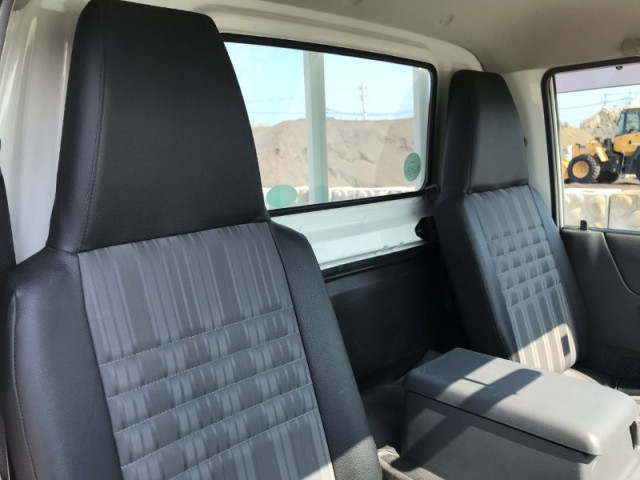 マツダ ボンゴ 小型 平ボディ DBF-SLP2L(103767) 7枚目