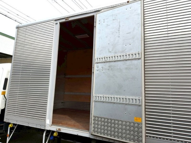 いすゞ フォワード 中型 バン 2RG-FRR90S2(103771) 13枚目