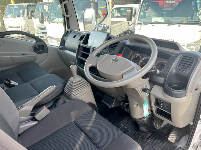 日産自動車 アトラス 小型 平ボディ CBF-SQ2F24(103773) 13枚目