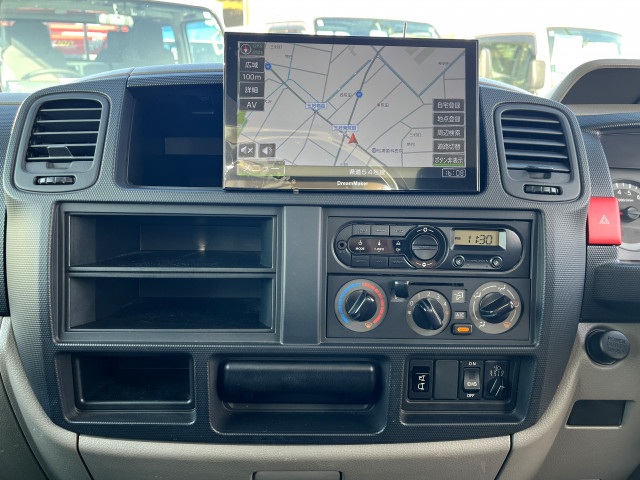 日産自動車 アトラス 小型 平ボディ CBF-SQ2F24(103773) 17枚目