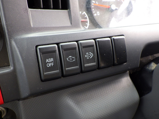 いすゞ エルフ 小型 冷蔵冷凍バン TPG-NHR85AN(103777) 12枚目