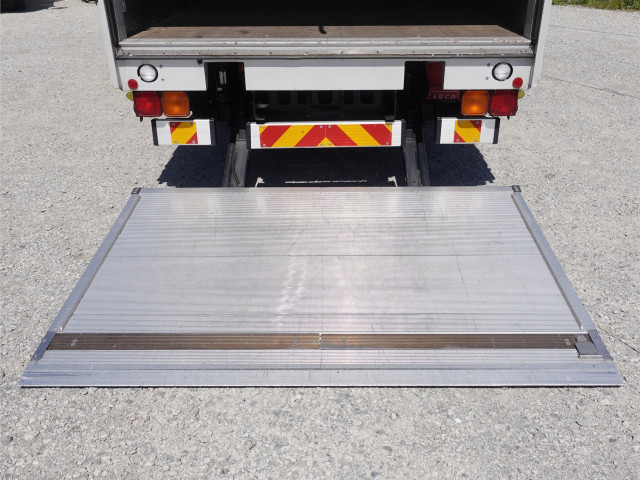 いすゞ フォワード 中型 ウィング 2RG-FRR90T2(103778) 18枚目