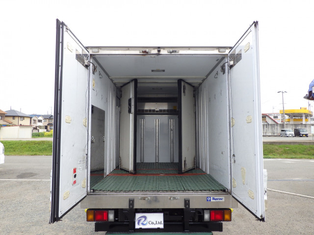 いすゞ エルフ 小型 冷蔵冷凍バン TPG-NHR85AN(103777) 21枚目