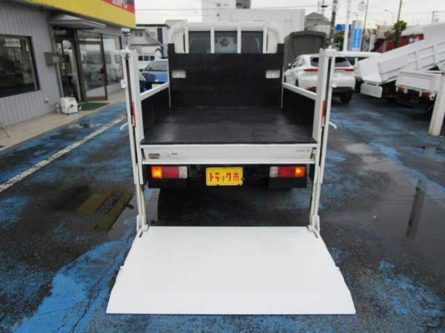 日野 デュトロ 小型 Wキャブ TKG-XZU605M(103779) 4枚目