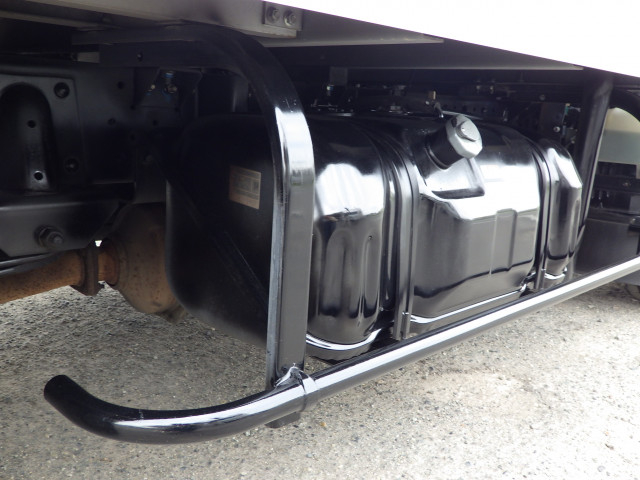 いすゞ エルフ 小型 冷蔵冷凍バン TPG-NHR85AN(103777) 42枚目