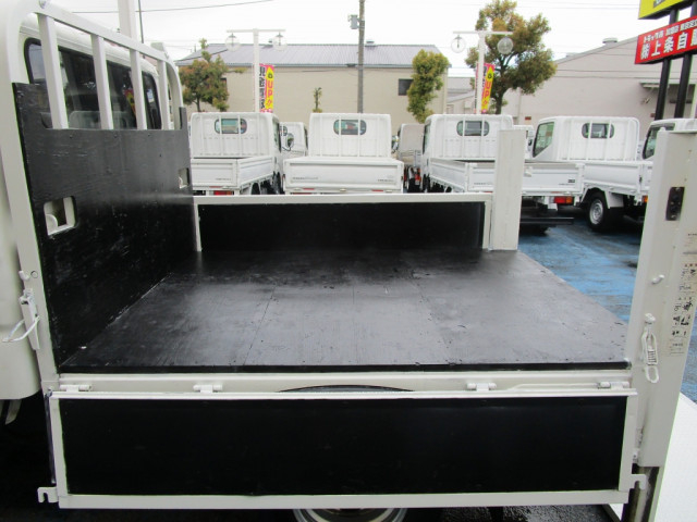 日野 デュトロ 小型 Wキャブ TKG-XZU605M(103779) 12枚目