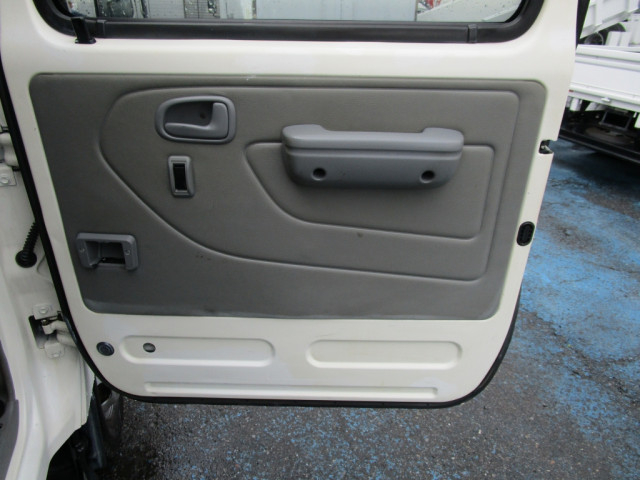 日野 デュトロ 小型 Wキャブ TKG-XZU605M(103779) 38枚目