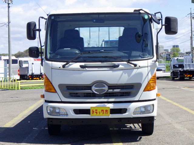 日野 レンジャー 中型 平ボディ TKG-FC9JKAP(103788) 3枚目