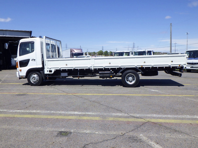 日野 レンジャー 中型 平ボディ TKG-FC9JKAP(103788) 4枚目