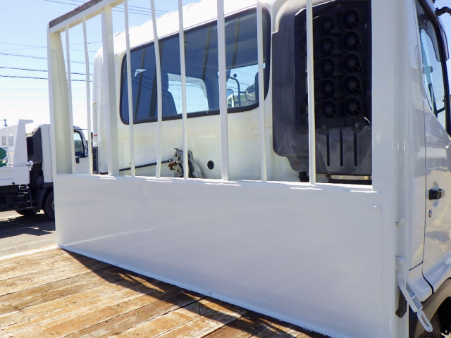 日野 レンジャー 中型 平ボディ TKG-FC9JKAP(103788) 10枚目